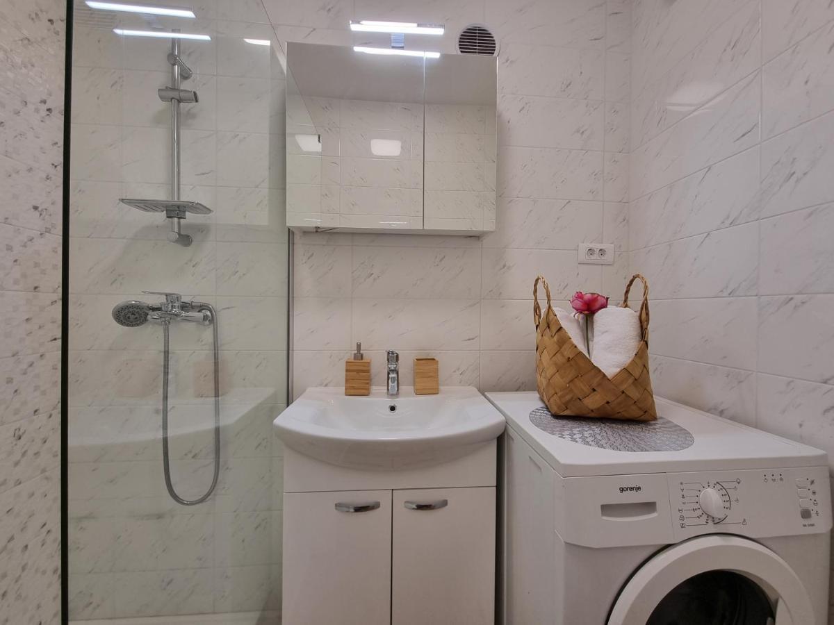 Babylu Apartman ザダル エクステリア 写真