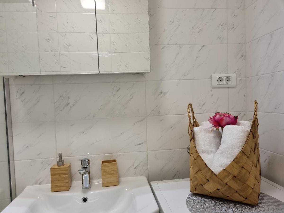 Babylu Apartman ザダル エクステリア 写真
