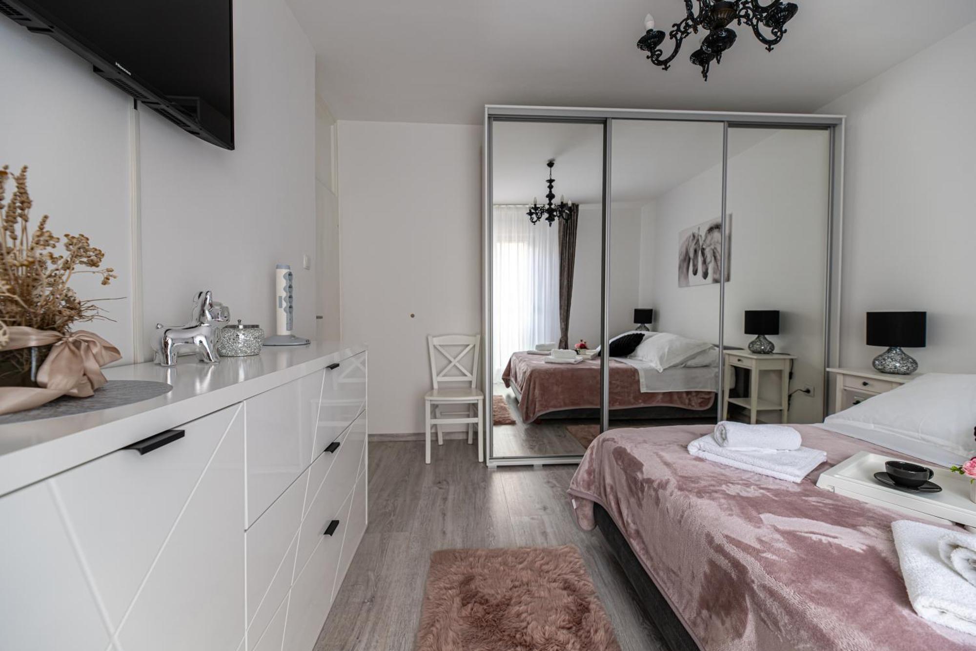 Babylu Apartman ザダル エクステリア 写真