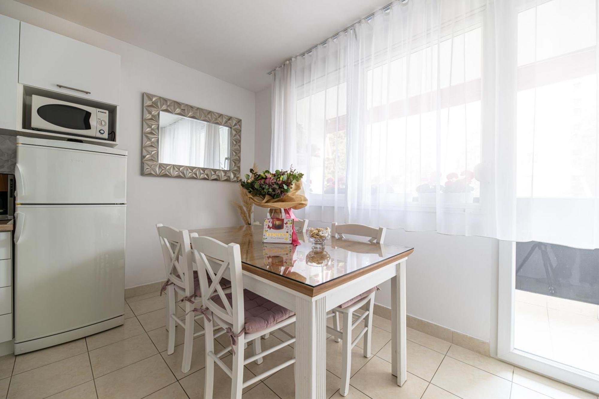 Babylu Apartman ザダル エクステリア 写真
